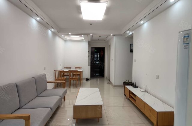 当代西邻 98平精装三室，婚房 送车位储藏室免大税