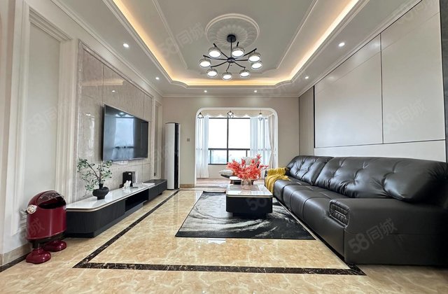 保利翡丽湾B区3室2厅113㎡56.5万二手房图片