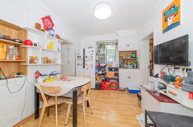 曹杨花苑(北区)2室1厅61㎡305万二手房图片