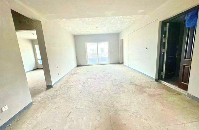 中南林樾5室3厅180.01㎡279万二手房图片