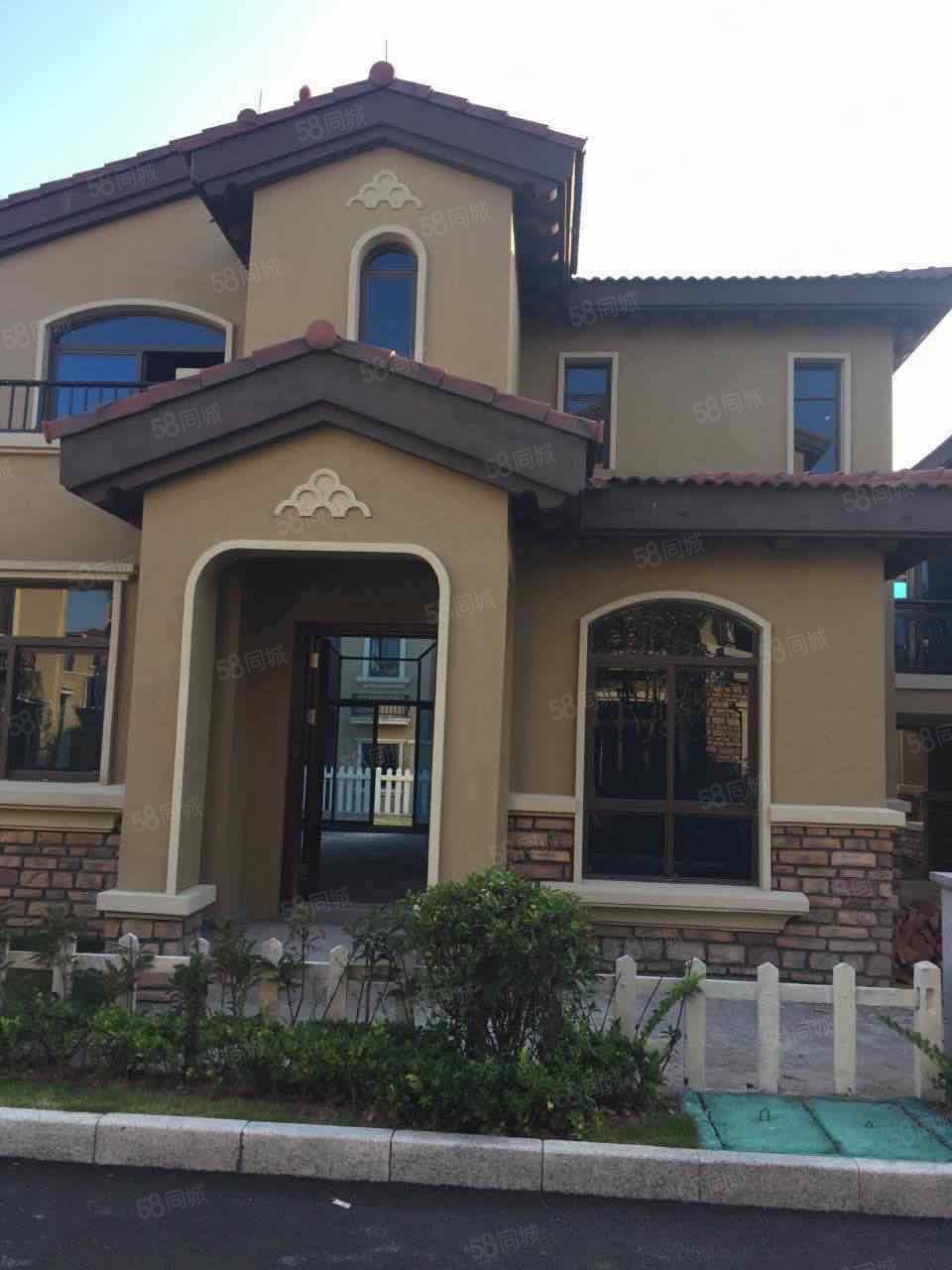 武夷山碧桂园6室1厅3卫360㎡北320万