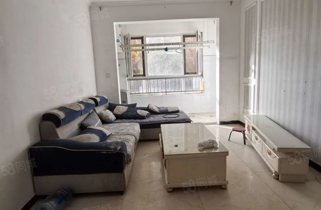 高新区 实验文轩旁 九州国际 一室一厅免大税送车位 可按揭