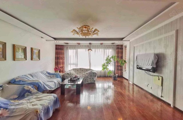 圣康家园3室2厅159.02㎡135万二手房图片