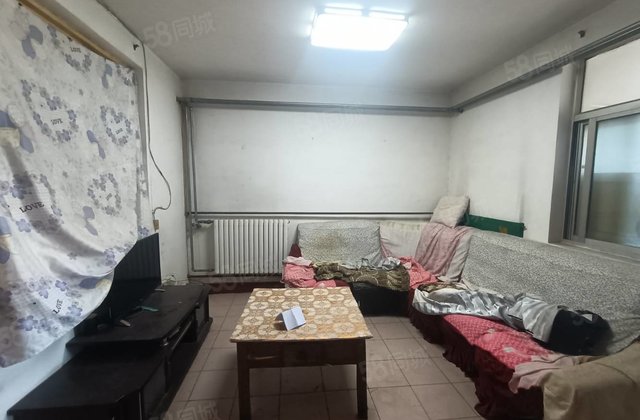 东昌总部 政府 华港顺和城金鼎聊建附近低楼层两室朝阳