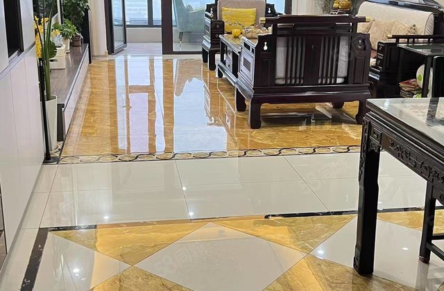 碧桂园翡丽湾.143平..四居两厅两卫.证过二年精装修实图