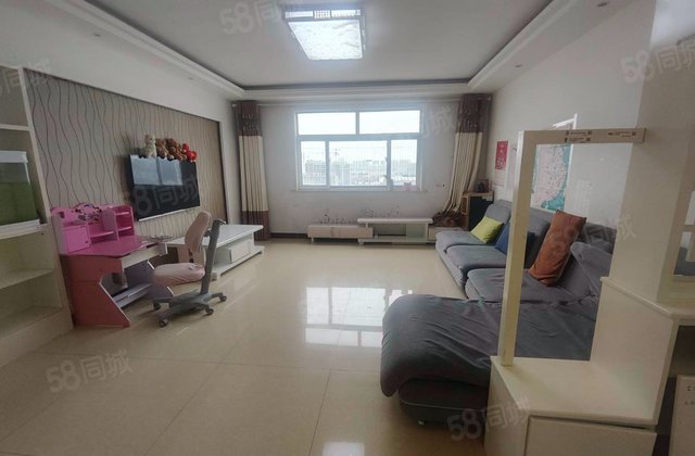 福明苑小区3室2厅136㎡46万二手房图片