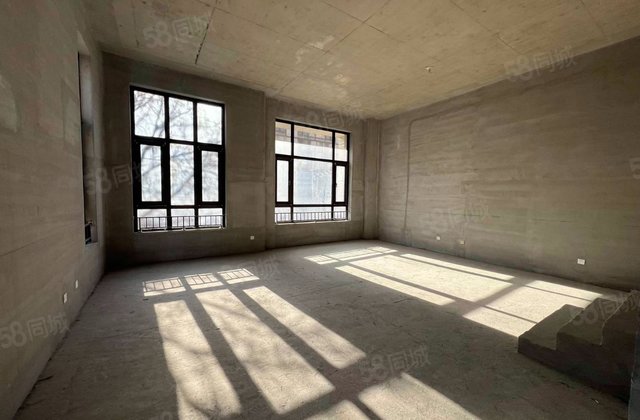 廊坊孔雀城大学里(别墅)5室2厅400㎡260万二手房图片