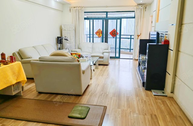 东一时区3室2厅134.71㎡158万二手房图片