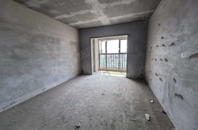 金港尚城3室2厅130㎡50万二手房图片