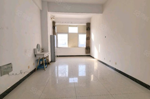 独立房本.民水民电平层公寓.当代国际.一室一卫.居住.工作室