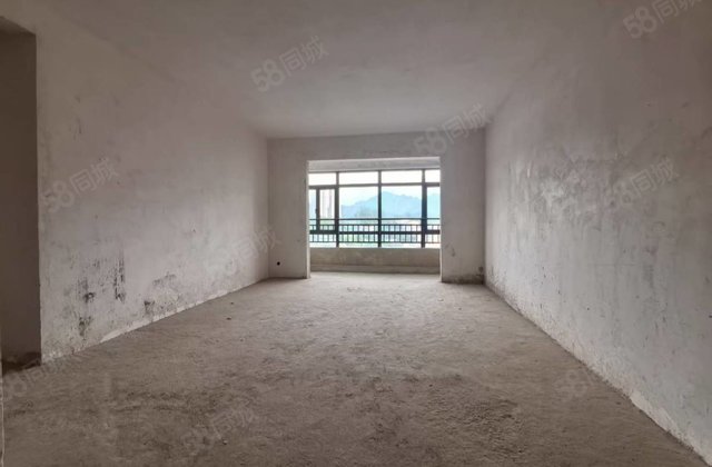 廊桥水岸4室2厅136㎡49.8万二手房图片