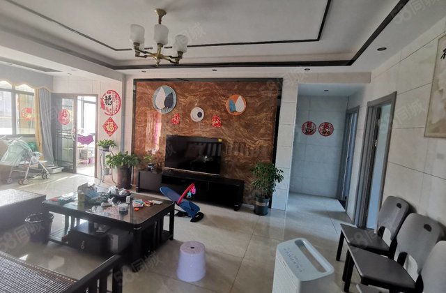 嘉泰新城3室2厅127㎡86万二手房图片