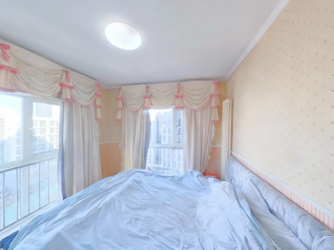 后現(xiàn)代城(C區(qū))3室1廳1衛(wèi)94.47㎡東945萬(wàn)