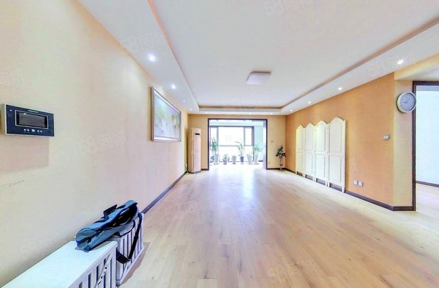 桐梓林欧城4室2厅179.15㎡378万二手房图片