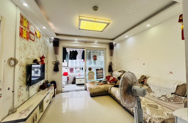 星美城市广场 正规商品房 送储藏室 车位要可另算 刚需小三居