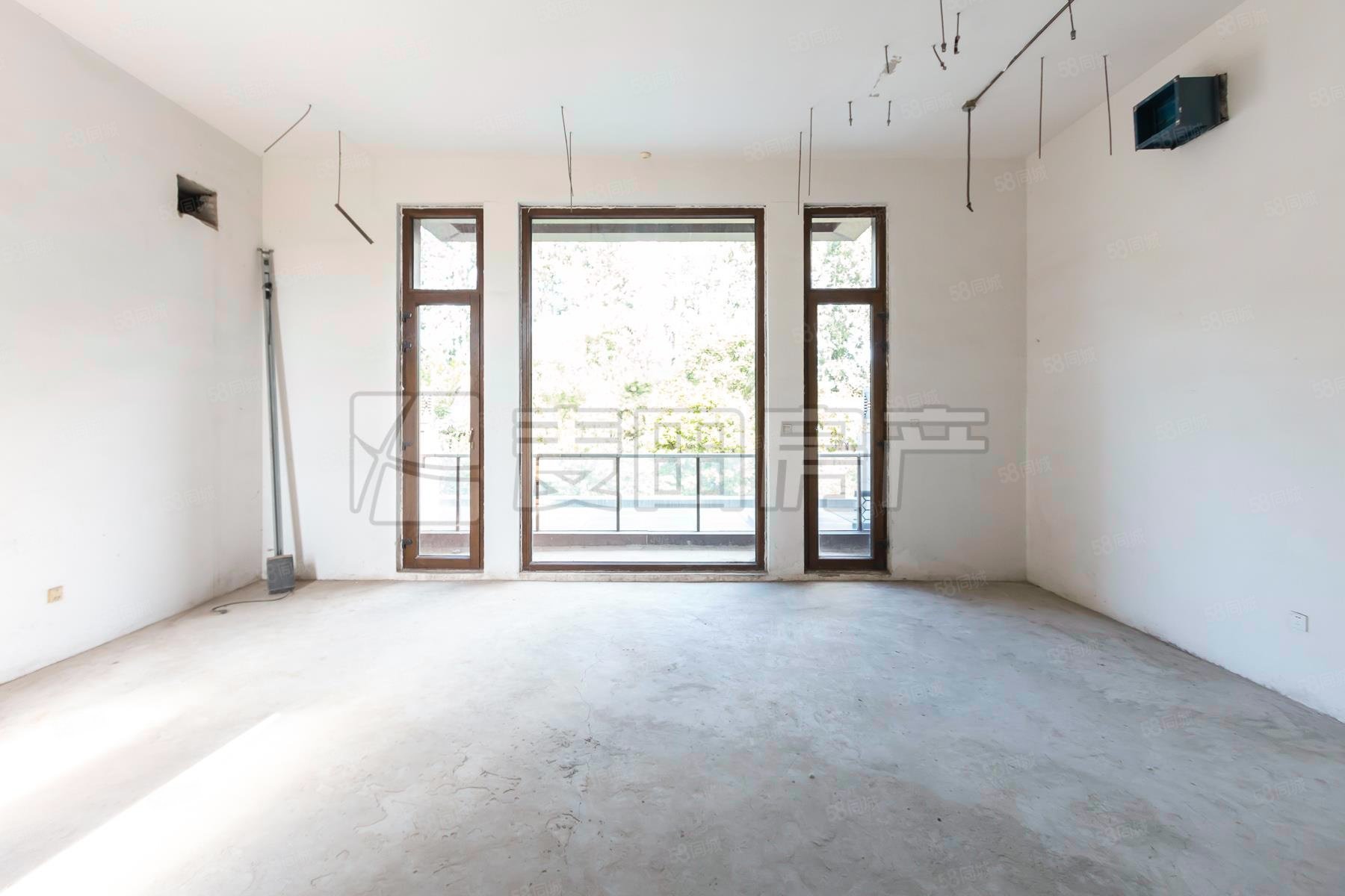 九章別墅4室3廳5衛(wèi)518.19㎡東南3900萬