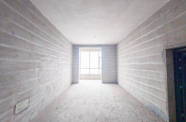 佳欣尚品4室2厅136.96㎡145万二手房图片