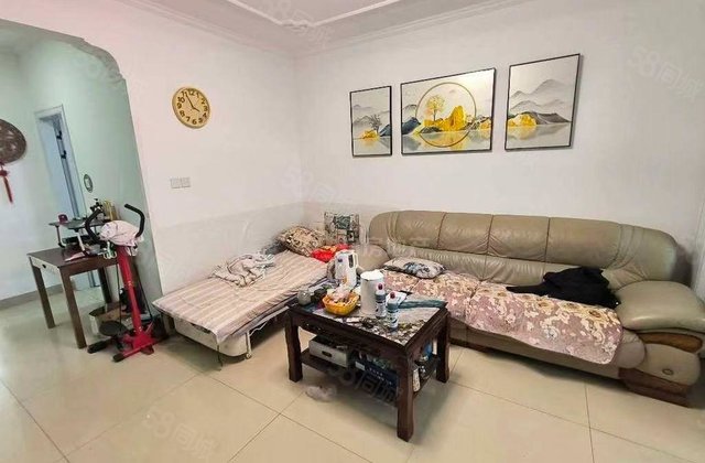 快免大税 可做三室 东临颐中外国语 西临民生   润景苑