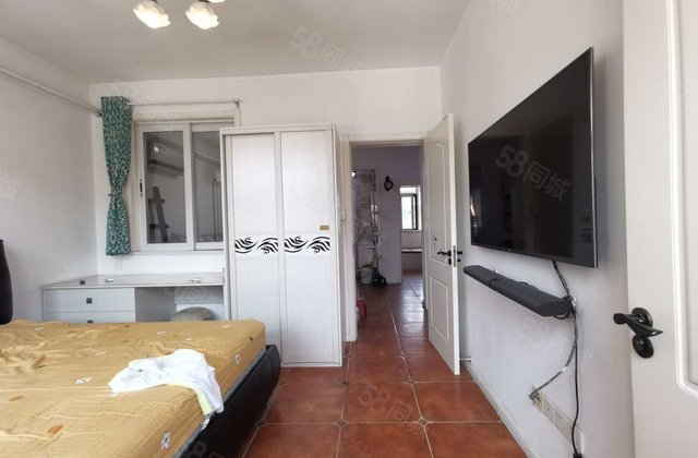 文轩一中外国语 73万精装三室 免大税 停车方便 看房方便