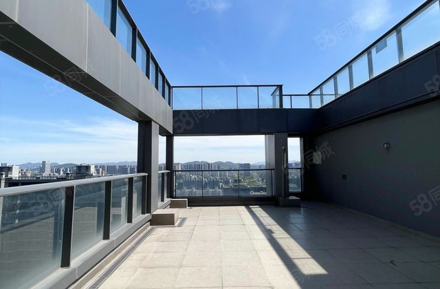 棕榈泉费尔蒙公寓3室2厅112.15㎡300万二手房图片