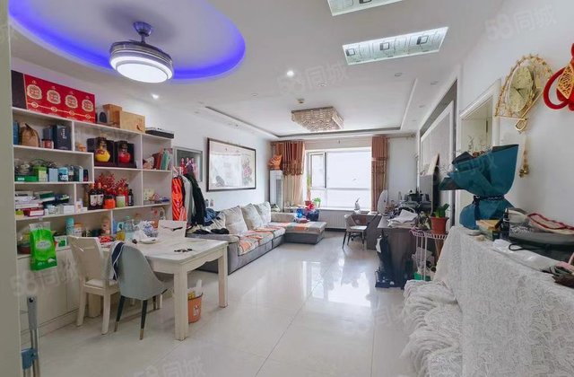 二中文苑附近 海德公园 精装三室 带车位储藏室免大税