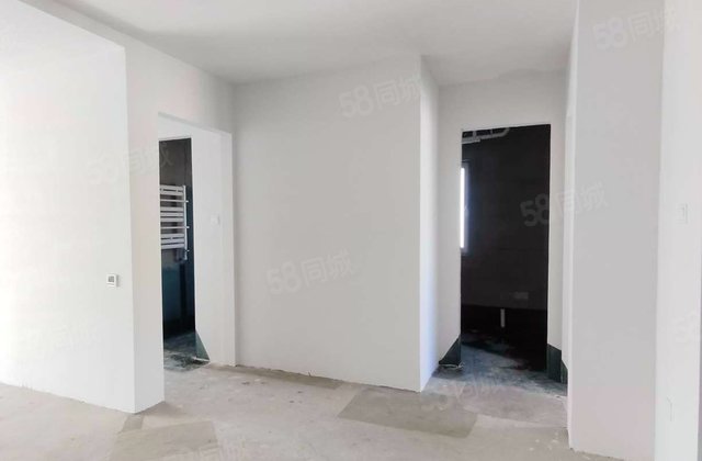 中梁颐和雅筑4室2厅145㎡100万二手房图片