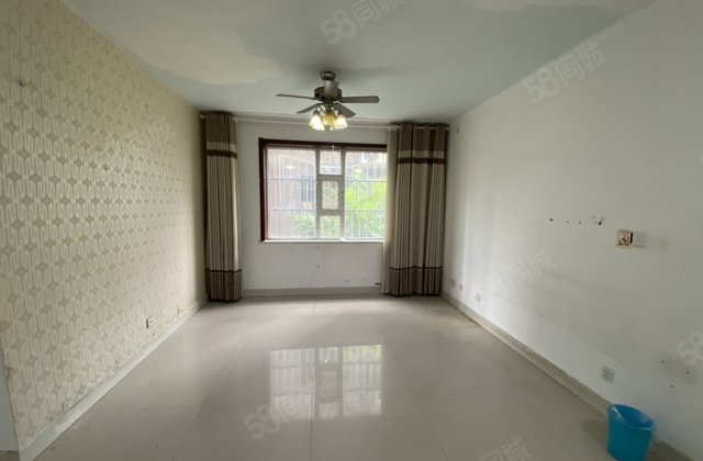 高新区 文轩 边户 凤凰新城三居室 孝心一楼 免大税