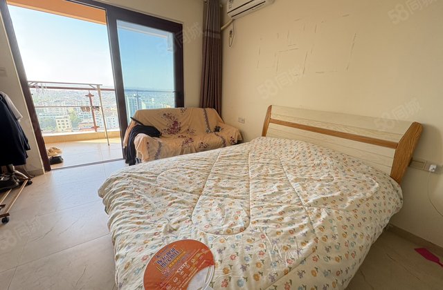 东方假日1室1厅39㎡36万二手房图片