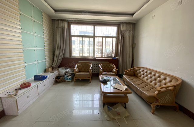 155平5加6复式室内楼梯上文轩新时代闸口东关国际