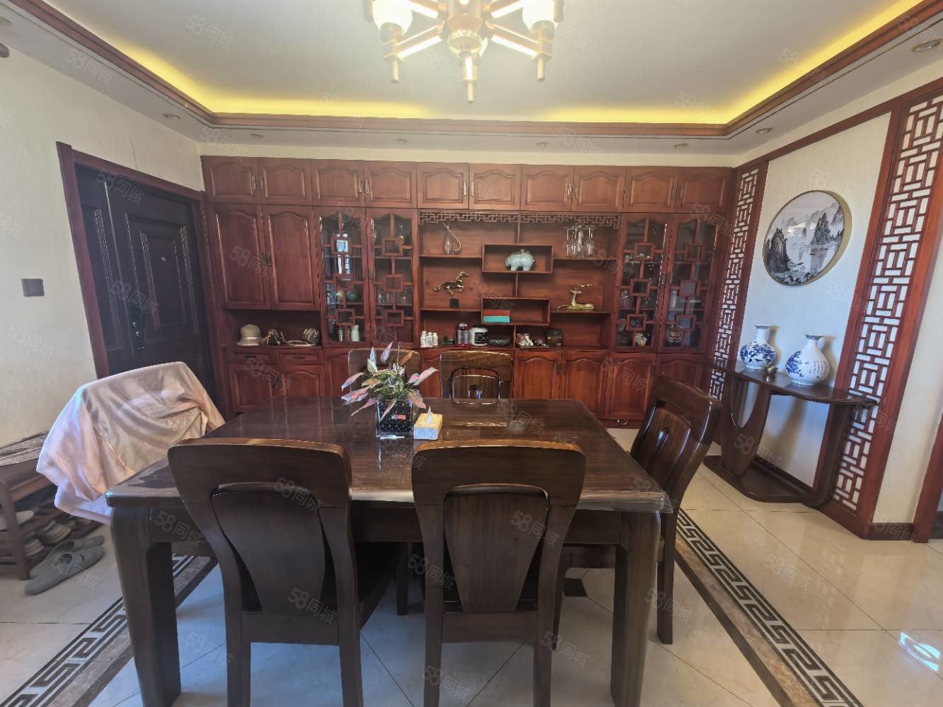 青湖铭城3室2厅2卫150㎡南北65万