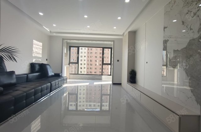 天保新城(东区)3室2厅110.05㎡65万二手房图片