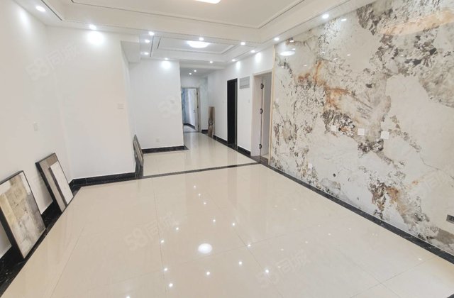 区政府聊大  实验小高孟达国际B2精装带车位地下室免 大税