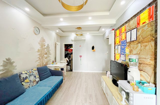 蓝水岸2室1厅72.49㎡130万二手房图片