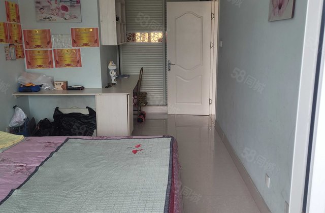 看房方便 医疗配套成熟 南向采光好 板楼 装修好 房东诚心卖
