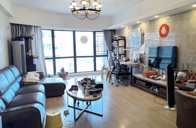 滨北国际3室2厅131.32㎡590万二手房图片