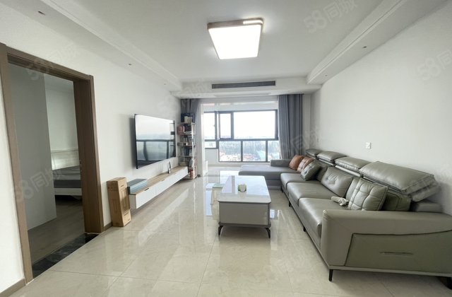 民生凤凰城十六号院 精装可拎包入住 刚需小三居 南北通透