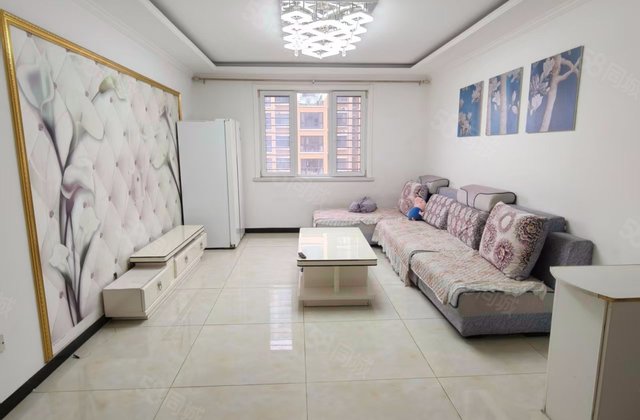 中景华庭B区(公寓住宅)3室2厅118㎡82万二手房图片