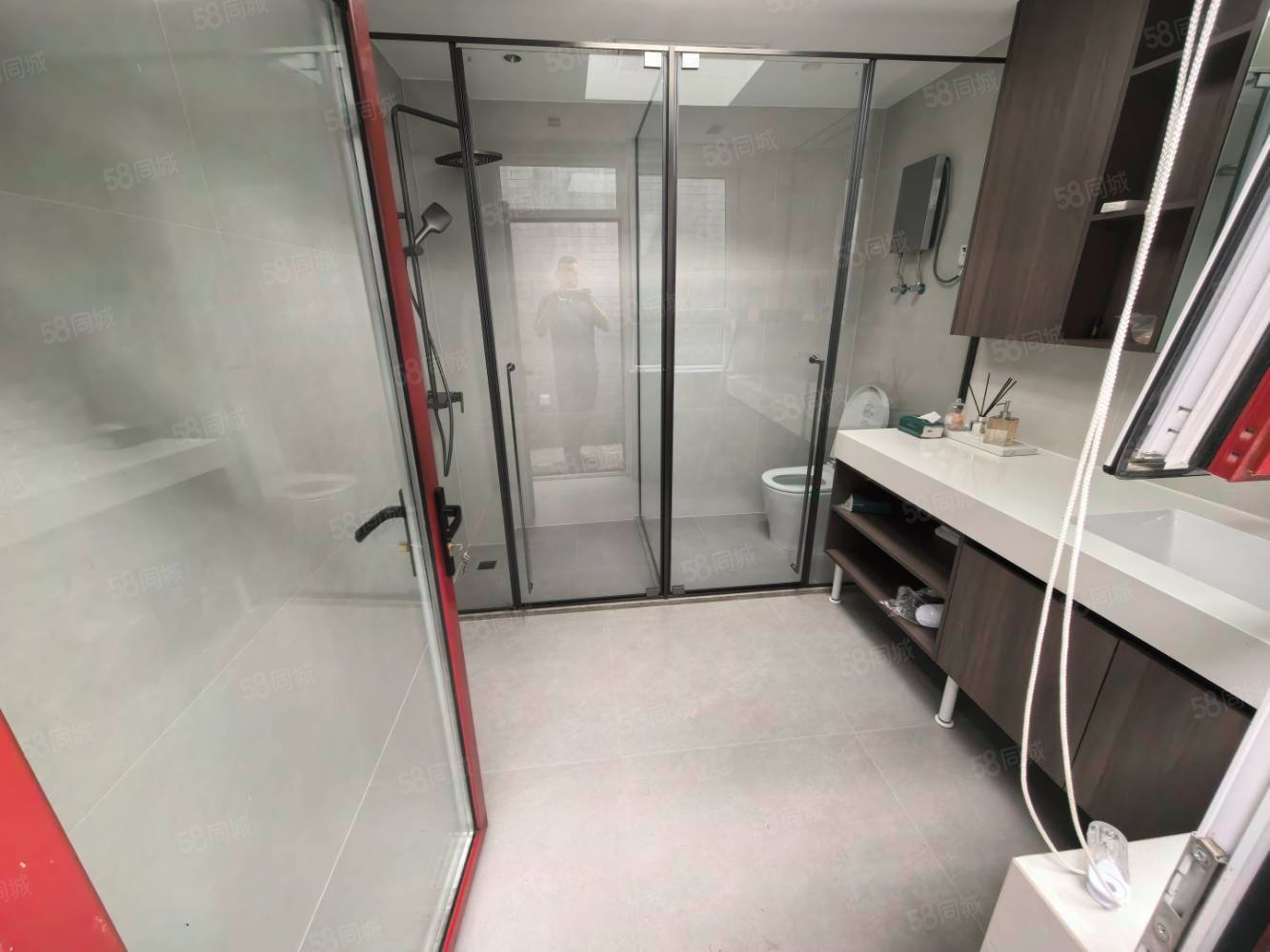 東廊下胡同小區(qū)4室3廳3衛(wèi)412㎡南北6800萬