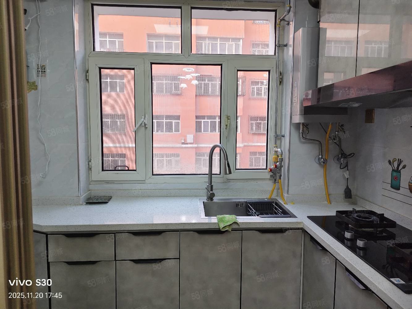 味多小区(军垦路)3室2厅1卫88.5㎡南北31万