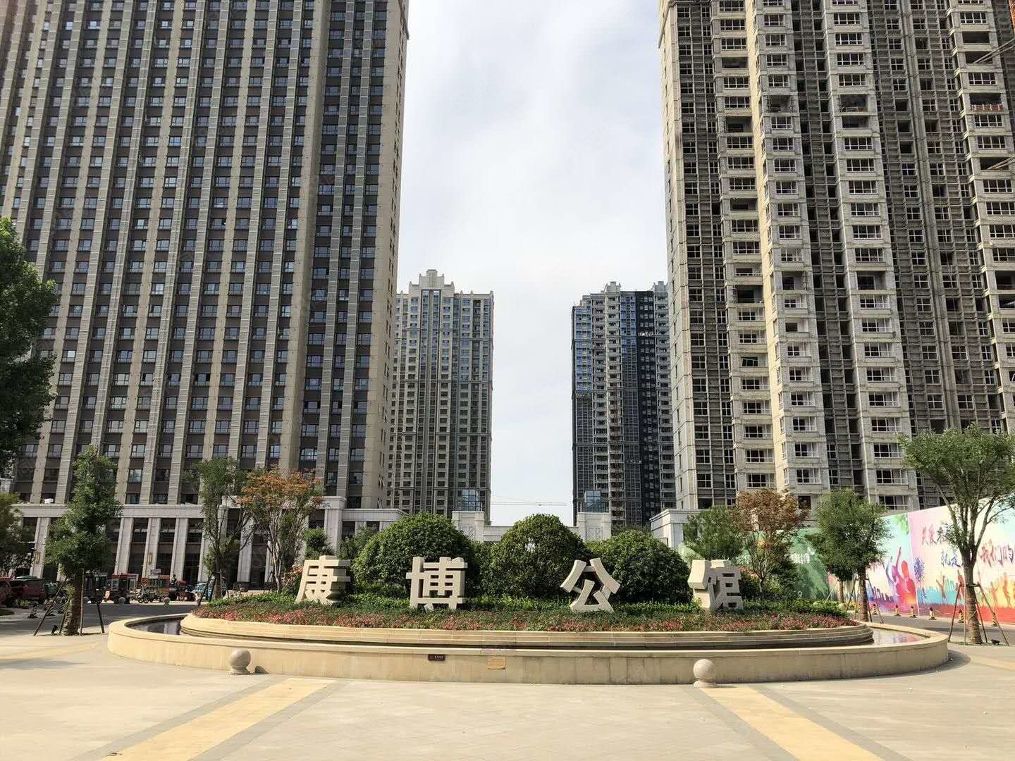 优选好房康博公馆128平南北通透三室145万带储藏间