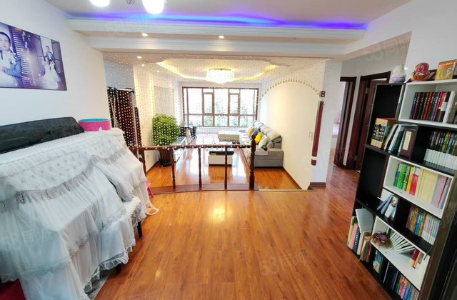 兴海花园2室2厅122.63㎡63.8万二手房图片