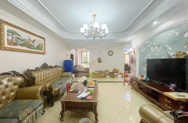 凤凰湾驭府4室2厅182.28㎡195万二手房图片