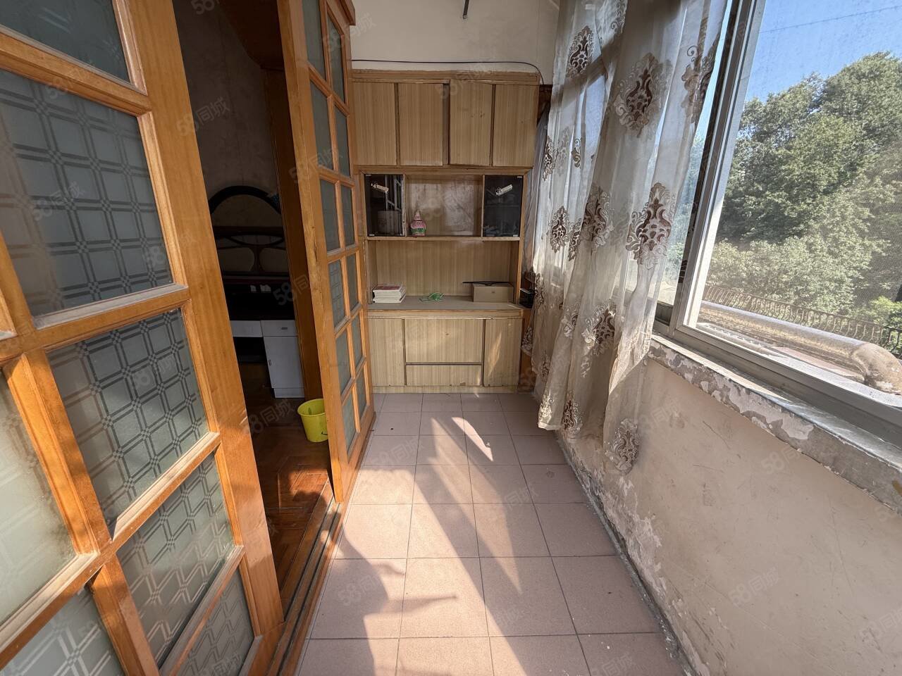 十堰市中级人民法院家属区3室2厅1卫80㎡南北32万