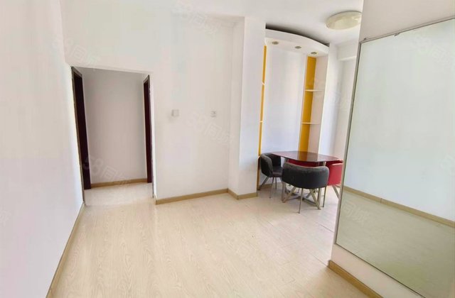 40街区2室1厅58.9㎡17万二手房图片