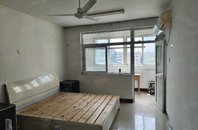 泊庄小区颐和园3室2厅1卫