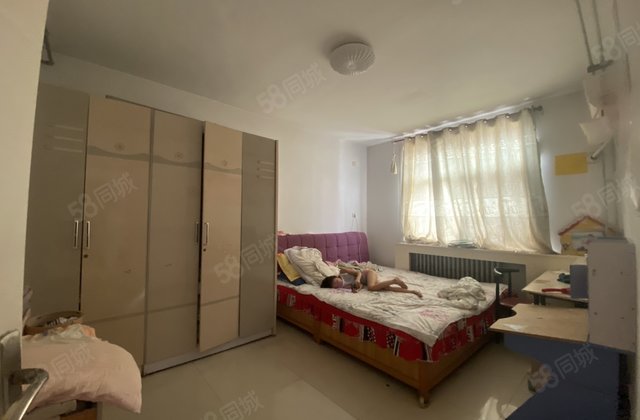 闸口东关国际北 姚园子步梯东边户，上文轩