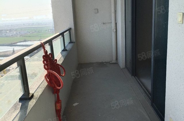 港隆花苑3室2厅124.19㎡42万二手房图片