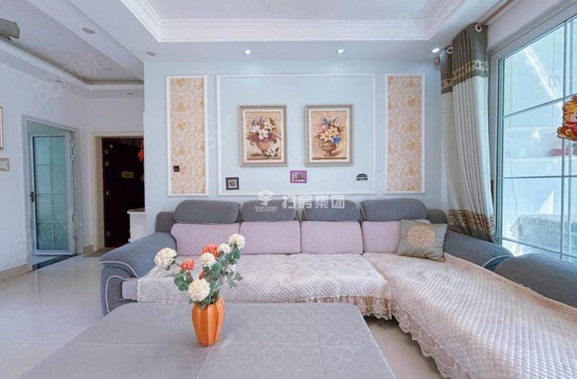 星美城市广场 楼龄新 商品精装费用低60多