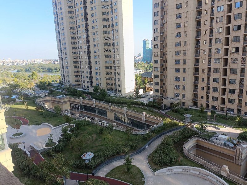 五岛湖公馆3室2厅1卫115㎡南北83.8万