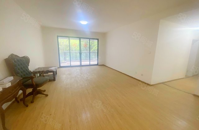 南苑B区4室2厅202.29㎡630万二手房图片